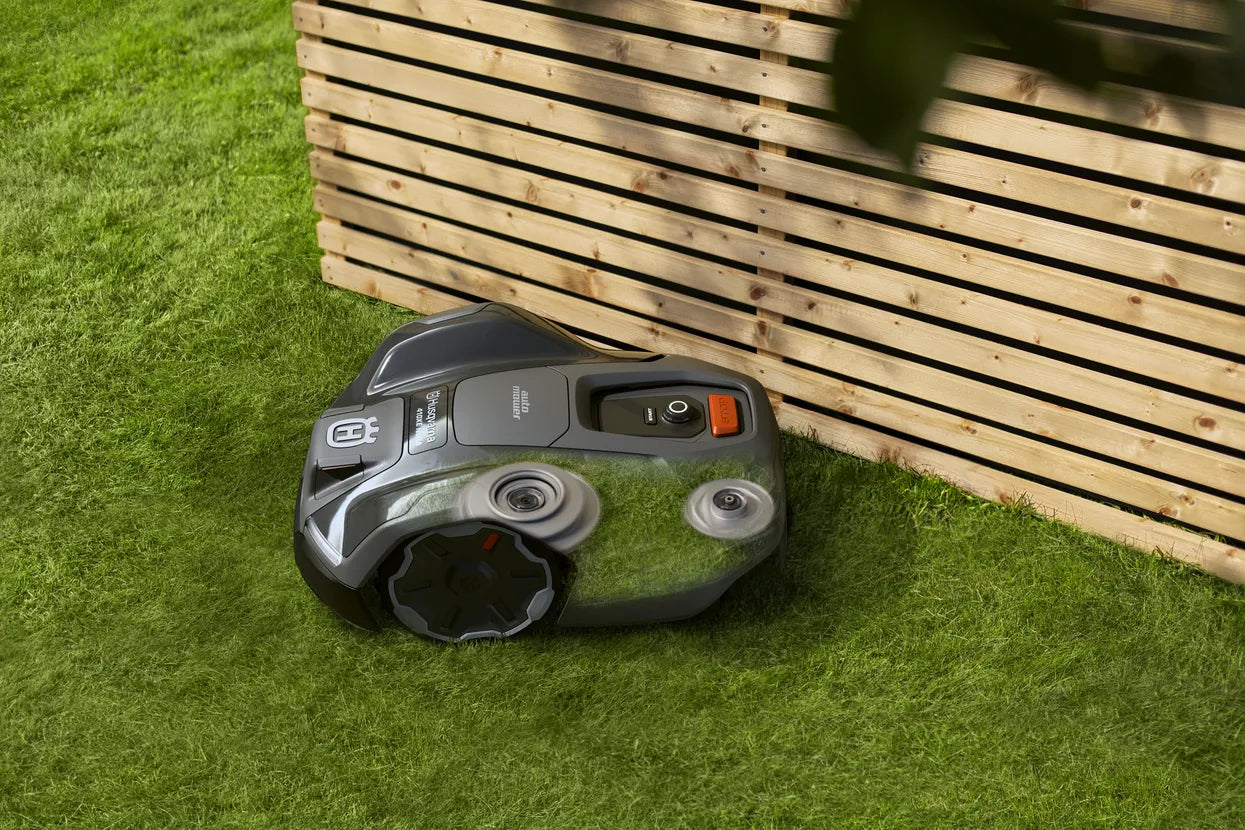 Husqvarna Automower 405XE NERA met draadloze technologie